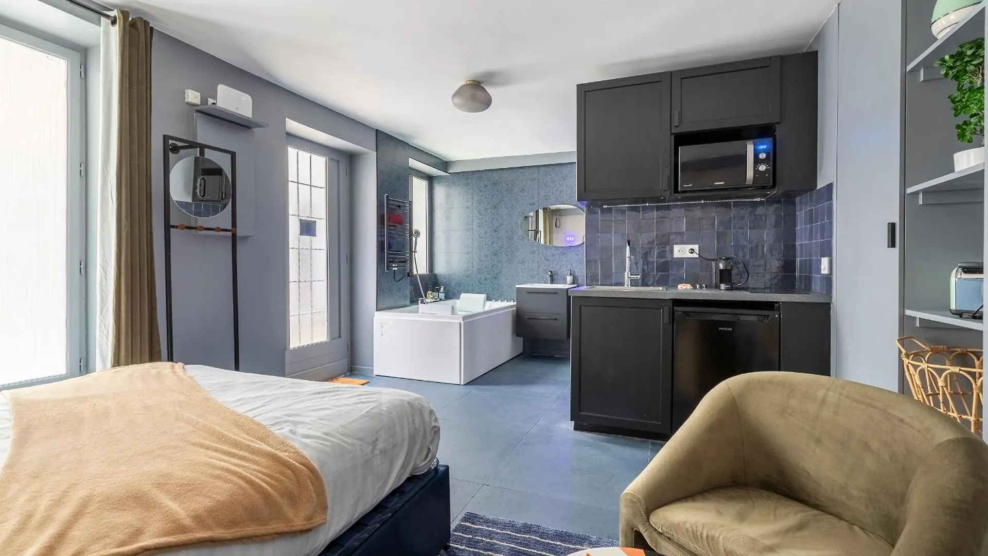 Apartment Opera, Grand Boulevard 9eme, Avec Jacuzzi